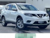 2015 Nissan X-Trail Hybrid