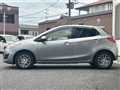 2013 Mazda Demio