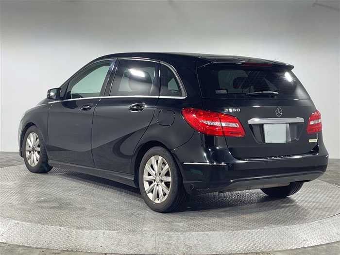 Mercedes-Benz B-Class 2013 photo 3