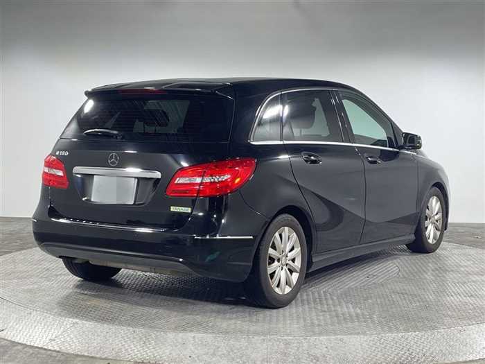 Mercedes-Benz B-Class 2013 photo 5