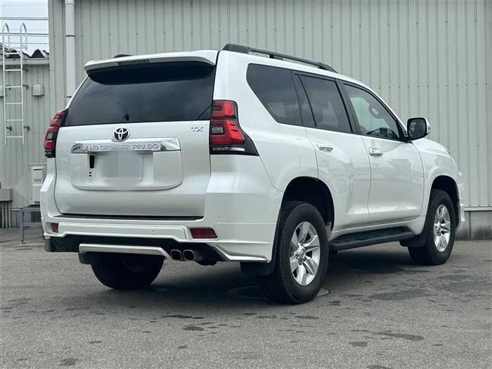 Toyota Land Cruiser Prado 2021 photo 2