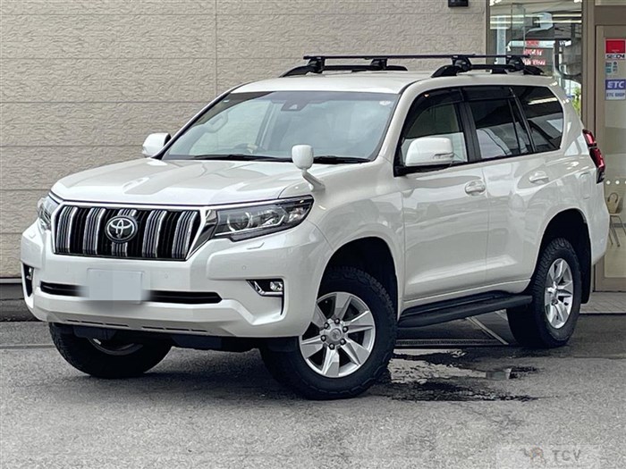 2022 Toyota Land Cruiser Prado