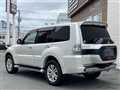 2015 Mitsubishi Pajero