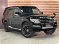2015 Mitsubishi Pajero