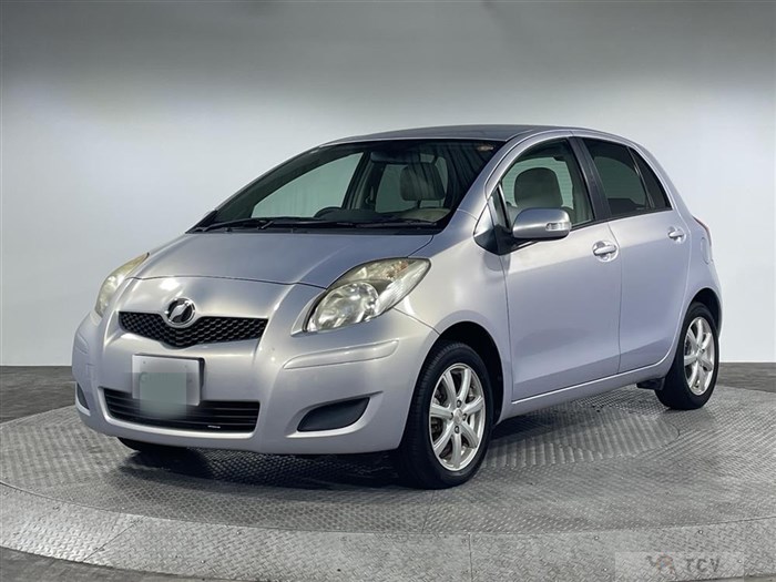 2010 Toyota Vitz
