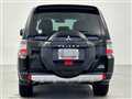 2015 Mitsubishi Pajero