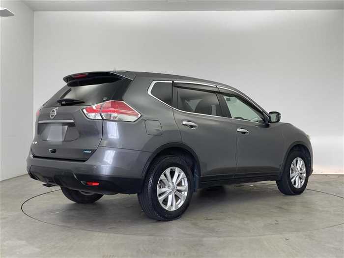 Nissan X-Trail 2015 photo 5
