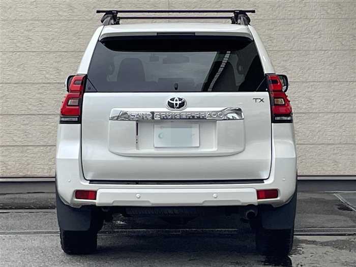 Toyota Land Cruiser Prado 2022 photo 2