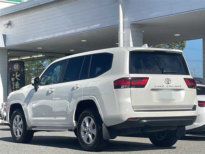 Toyota Land Cruiser 2025 photo 3