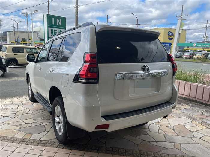 Toyota Land Cruiser Prado 2019 photo 5