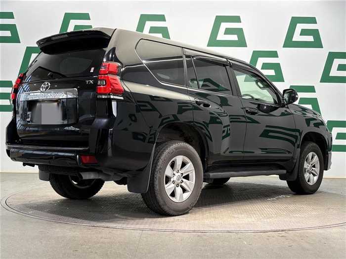 Toyota Land Cruiser Prado 2022 photo 2