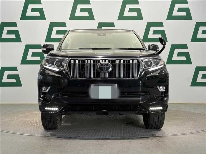 Toyota Land Cruiser Prado 2022 photo 3