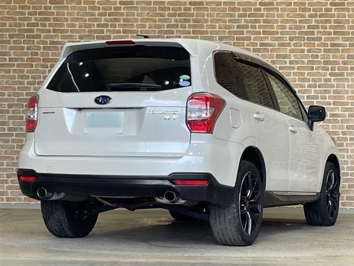 Subaru Forester 2013 photo 2