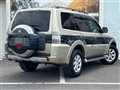 2012 Mitsubishi Pajero