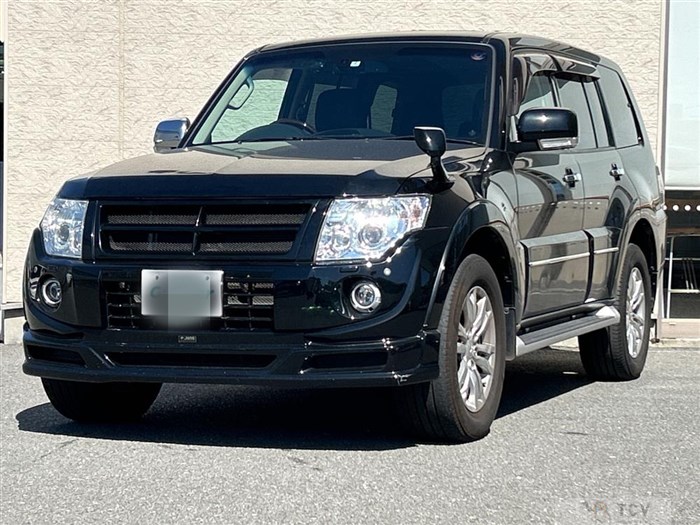 2014 Mitsubishi Pajero