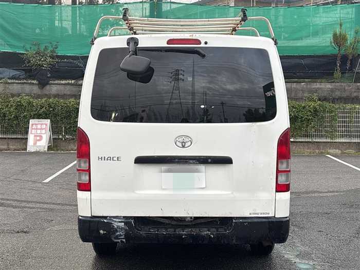 Toyota Hiace Van 2009 photo 4