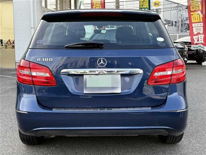 Mercedes-Benz B-Class 2012 photo 2