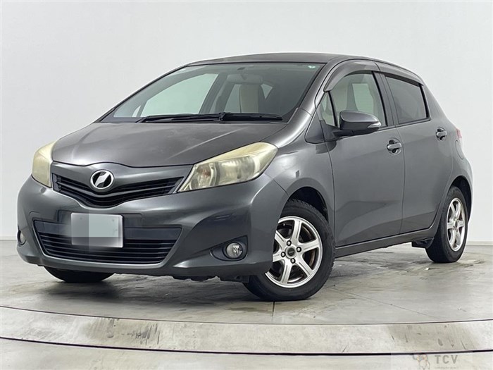2011 Toyota Vitz