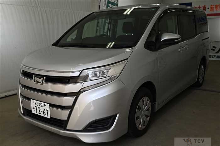 2017 Toyota Noah