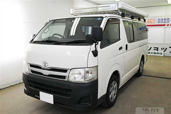 2011 Toyota Regiusace Van