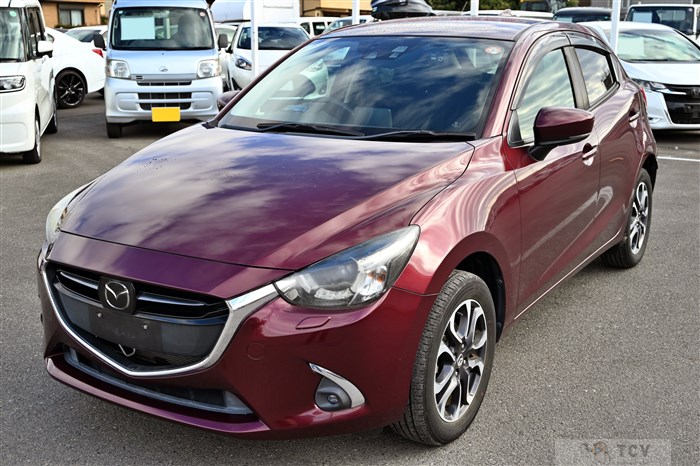 2017 Mazda Demio