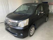 2013 Toyota Noah