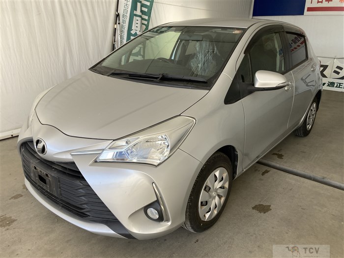 2017 Toyota Vitz
