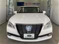 2013 Toyota Crown Hybrid