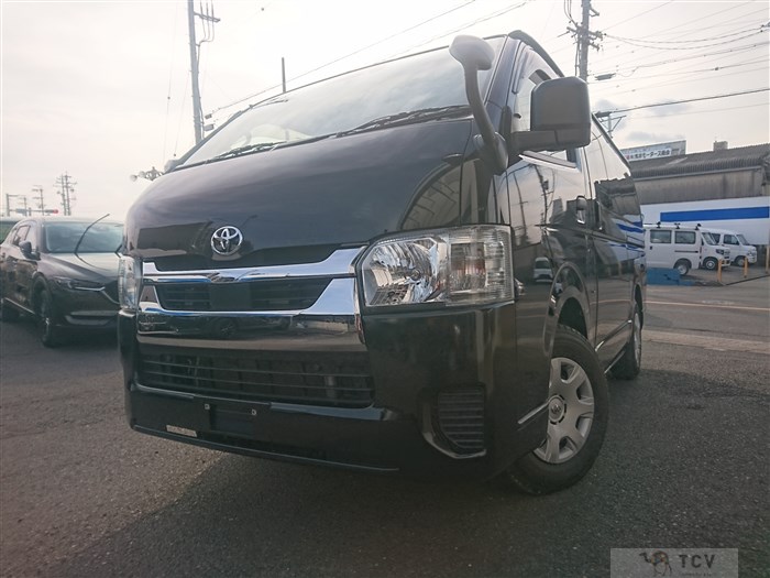 2022 Toyota Hiace Van