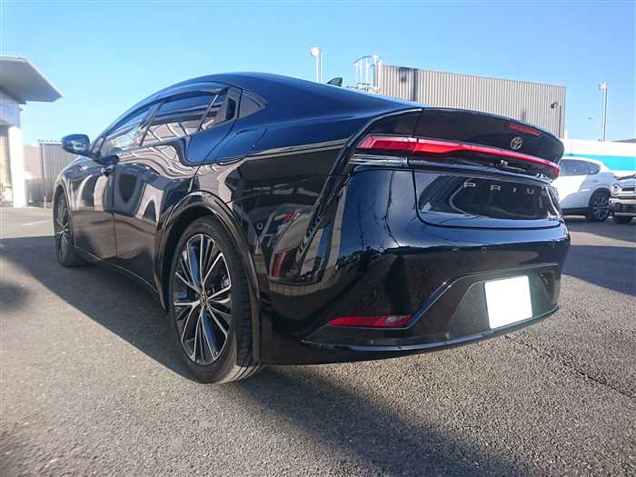 Toyota Prius 2025 — миниатюра 4