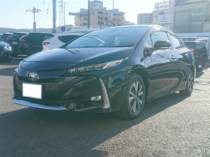 2019 Toyota Prius PHV