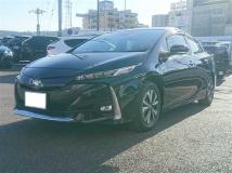 2019 Toyota Prius PHV