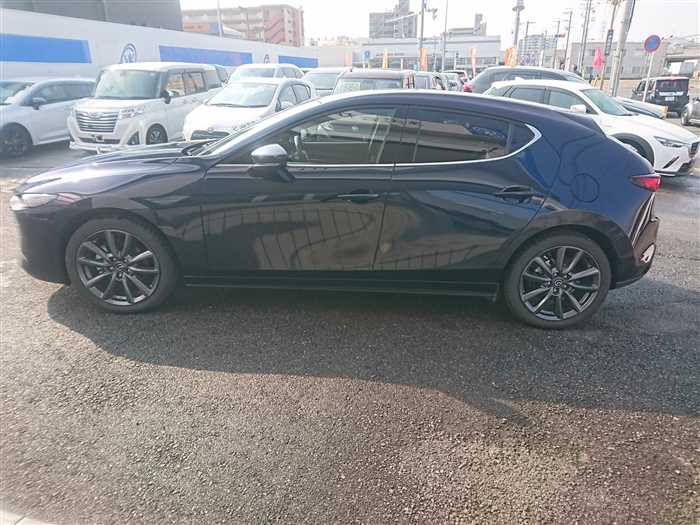 Mazda Mazda3 2024 — миниатюра 8