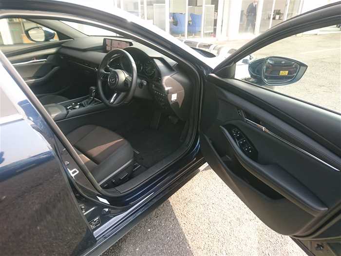 Mazda Mazda3 2024 — миниатюра 10