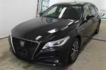 2019 Toyota Crown Hybrid