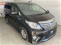 2013 Toyota Alphard Hybrid