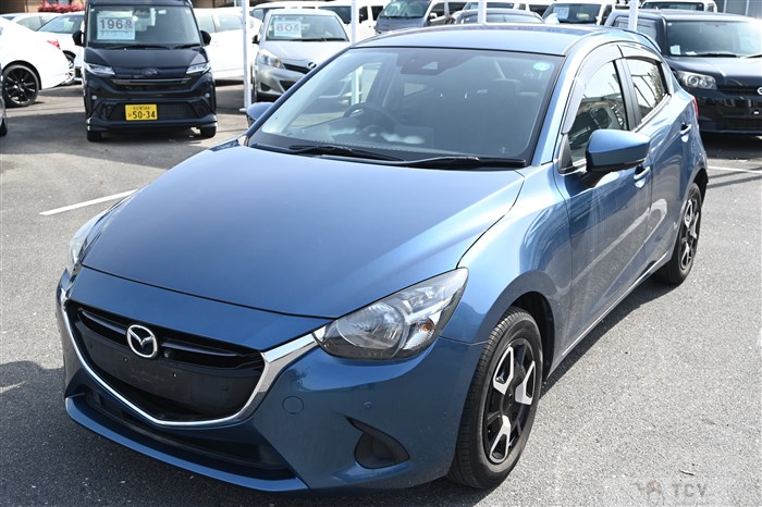2019 Mazda Demio