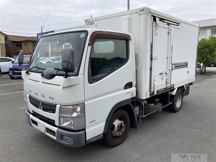2015 Mitsubishi Canter