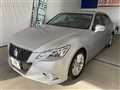 2015 Toyota Crown Hybrid