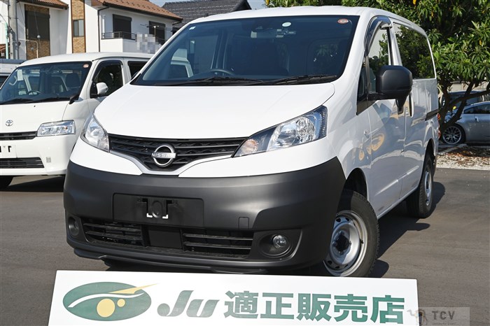2024 Nissan NV200 VANETTE