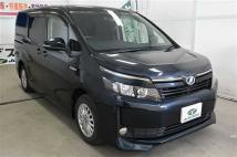 2016 Toyota Voxy