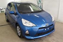 2013 Toyota AQUA