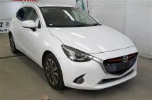 2015 Mazda Demio