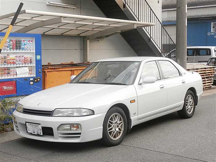 1997 Nissan Skyline