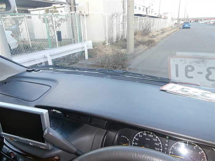 Nissan Elgrand thumbnail 12