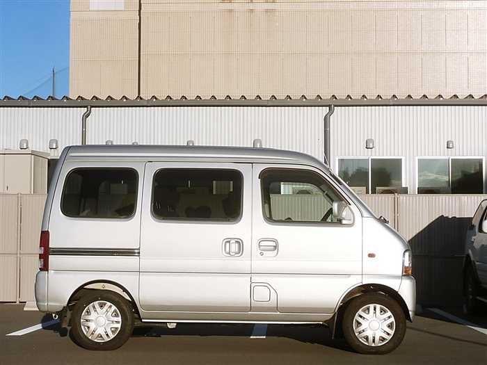 2000 Suzuki Every Wagon