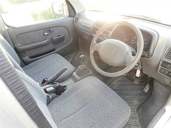 Suzuki Every Wagon thumbnail 7