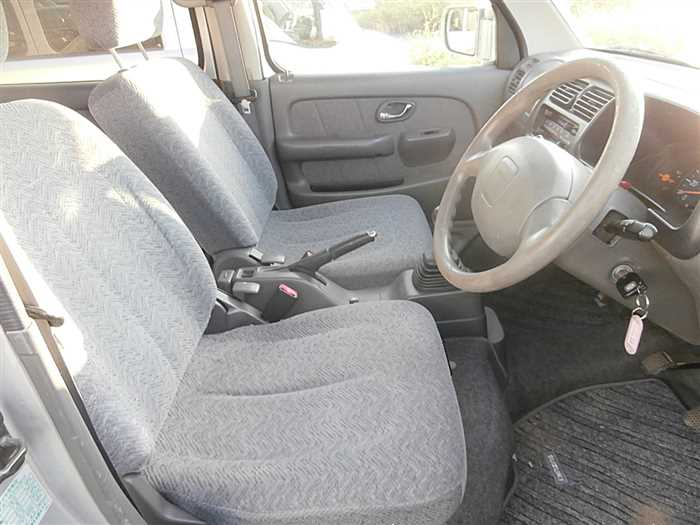 Suzuki Every Wagon thumbnail 12