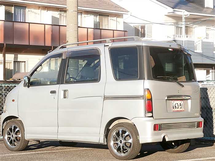 2000 Daihatsu Atrai Wagon