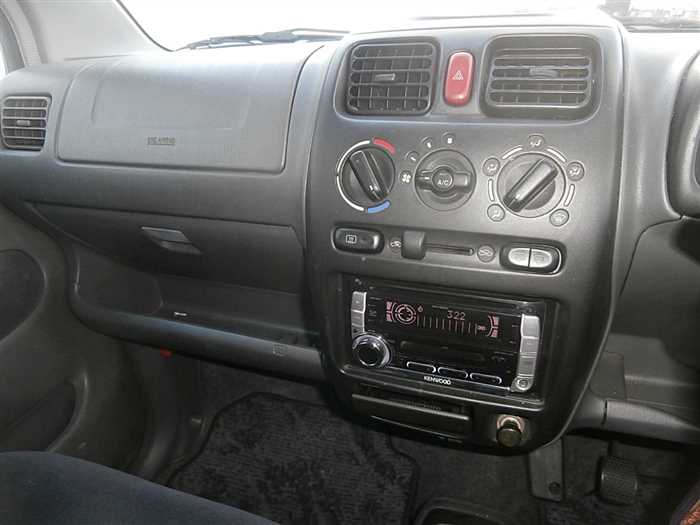 Suzuki Wagon R RR thumbnail 12